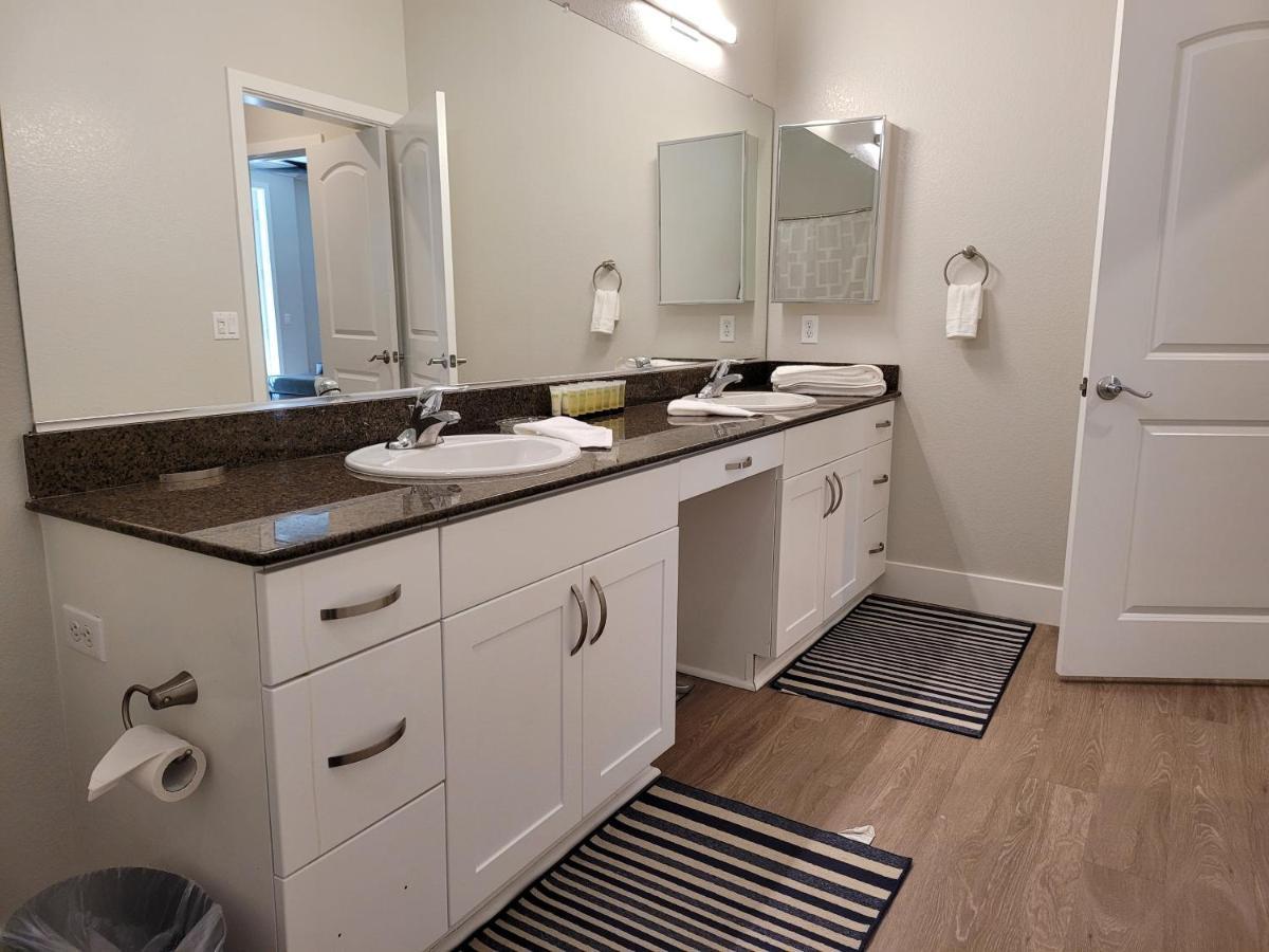 Amazing Vacation & Shopping In San Diego 2 Suits And 3 Bath Fb1 Екстериор снимка